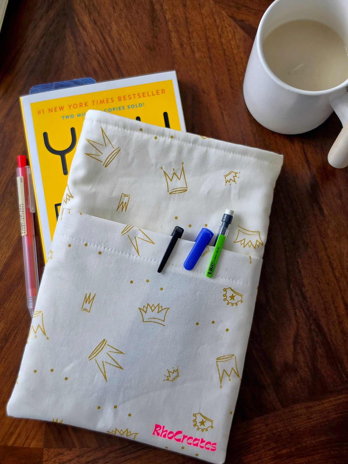 Crowns Medium Book Sleev