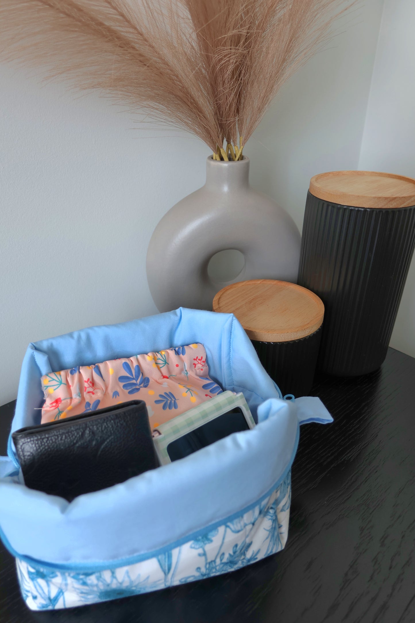 Bluebell Medium Makeup Bag