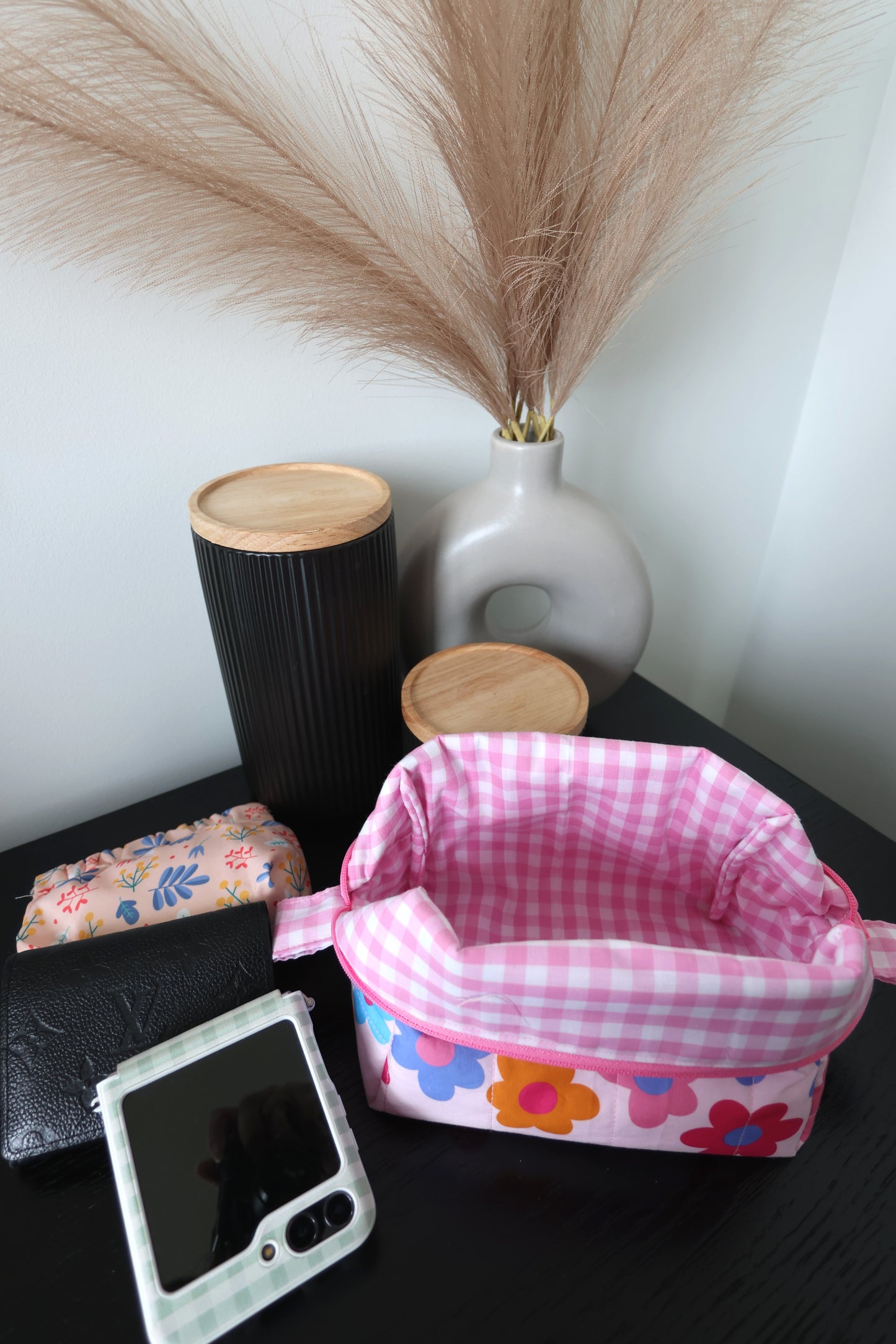 Cosmo Medium Makeup Bag